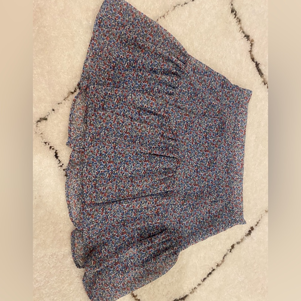 boutique skirt originally from Los Angeles size small